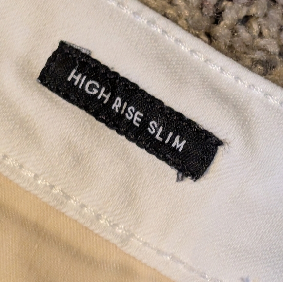 Free Assembly Women's Essential Slimming Jeans Button Fly SZ 16 - Picture 9 of 13